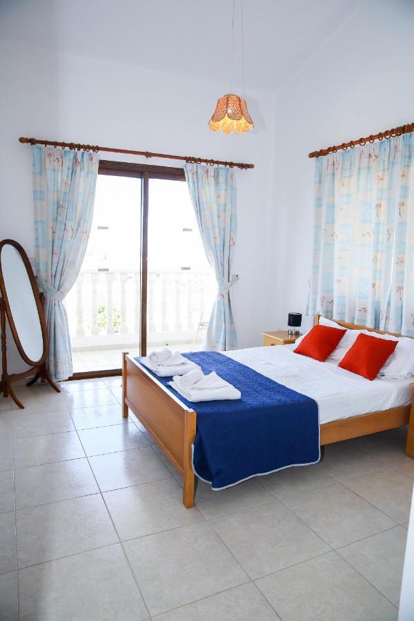 Villa Lambriana Пея Екстериор снимка